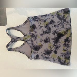 Lululemon Women’s Purple/Green Athletic Tank